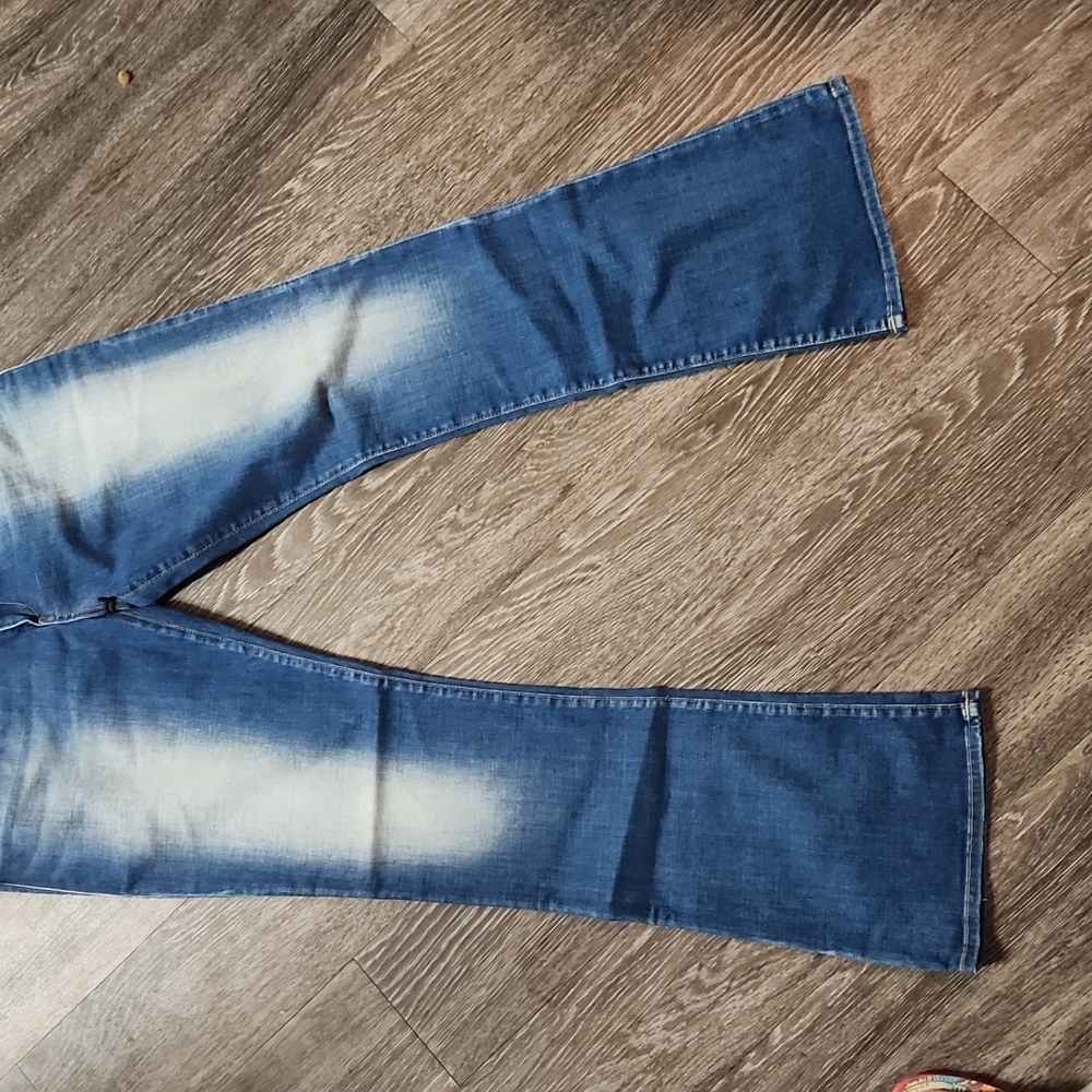 Jeans - Picture 3 of 3